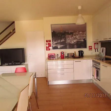 Casa Da Buganvilia Vilar Do Jardim * 维拉摩拉